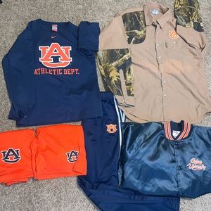 AUBURN UNIVERSITY LOT OF ATHLETIC GEAR!!